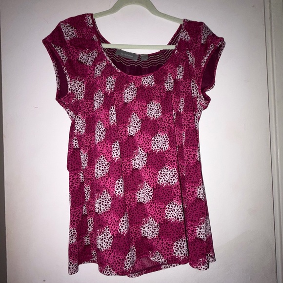 Liz Claiborne Tops - Liz Claiborne Magenta Floral Blouse
